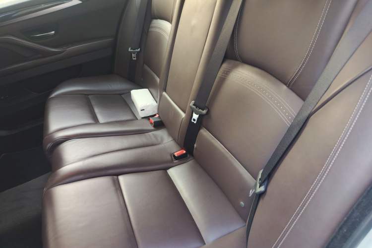 Used BMW 5 Series 2014 525Li Luxury Design Package
