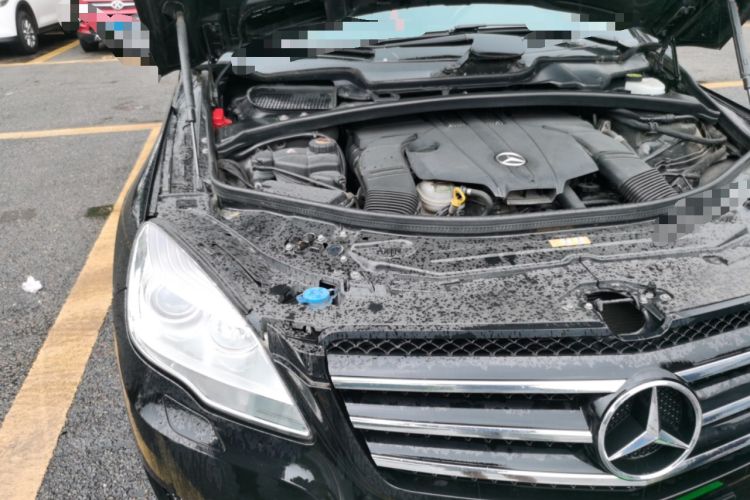 Used Mercedes-Benz R-Class 2017 R 320 4MATIC Business Edition Prestige Model