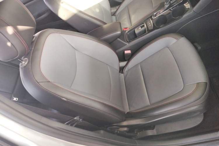 Used Chevrolet Cruze 2018 Redline 320 Automatic Xuanfeng Urban Edition
