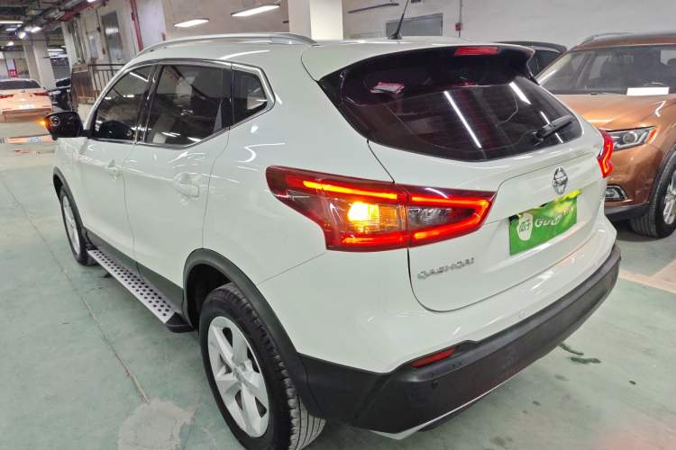 Used Nissan Qashqai 2022 2.0L CVT XV Smart Enjoyment Version
