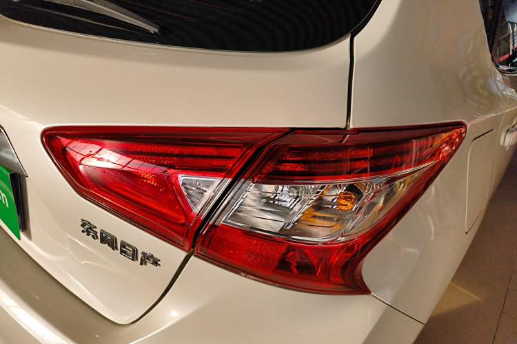 Used Nissan Tiida 2021 1.6L CVT Cool Edition