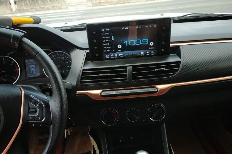 Used Great Wall Wingle 7 2022 2.0T Diesel Two-Wheel Drive Practical Version Big Double Cab GW4D20M
