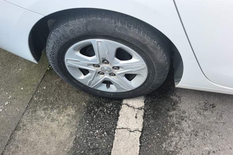 Used Chevrolet Cavalier 2019 320 Automatic Enjoyment with Sunroof
