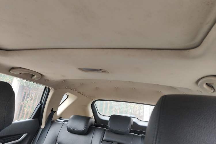 Used Dongfeng Aeolus AX7 2015 2.0L Manual Zhiyi Trim