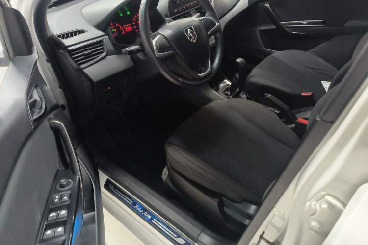Used Baojun 310 2016 1.2L manual Comfort trim level

