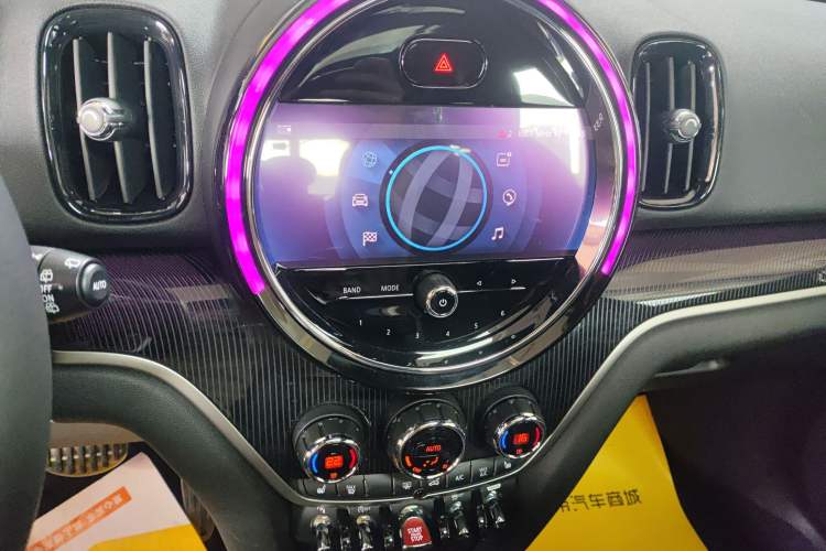 Used  JCM COUNTRYMAN 2021 2.0T JOHN COOPER WORKS ALL-IN
