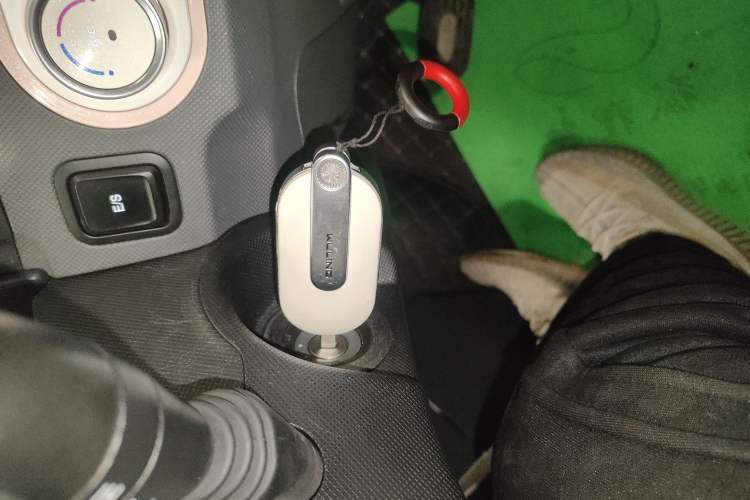 Used Wuling Hongguang MINIEV 2022 Macaron Premium Model – Lithium Iron Phosphate
