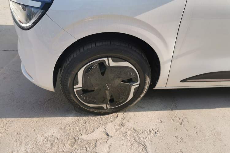 Used Dongfeng NAMMI 01 2024 New Edition 330 Plus Smart+
