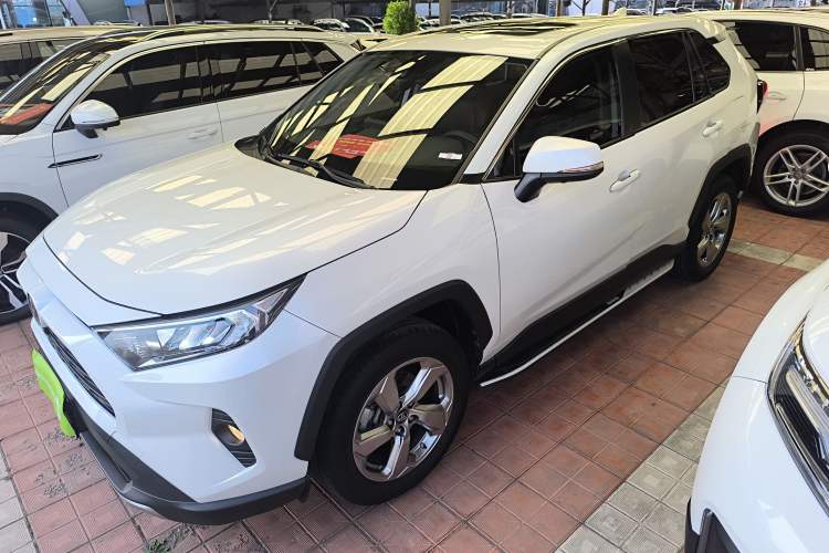 Used Toyota RAV4 2020 2.0L CVT Two-Wheel Drive Fashion Edition