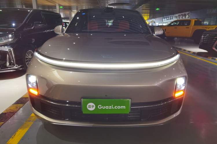 Used Li Auto L9 2022 Max model