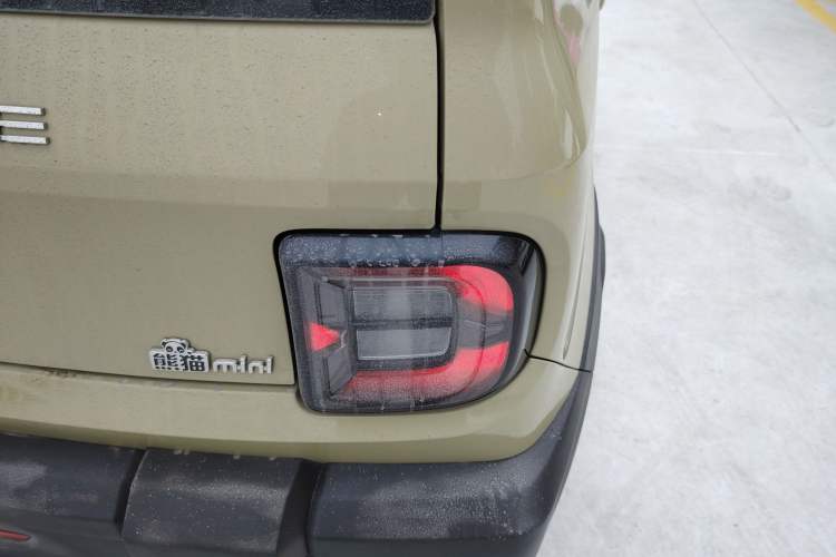 Used  Panda 2025 210km Panda Rider
