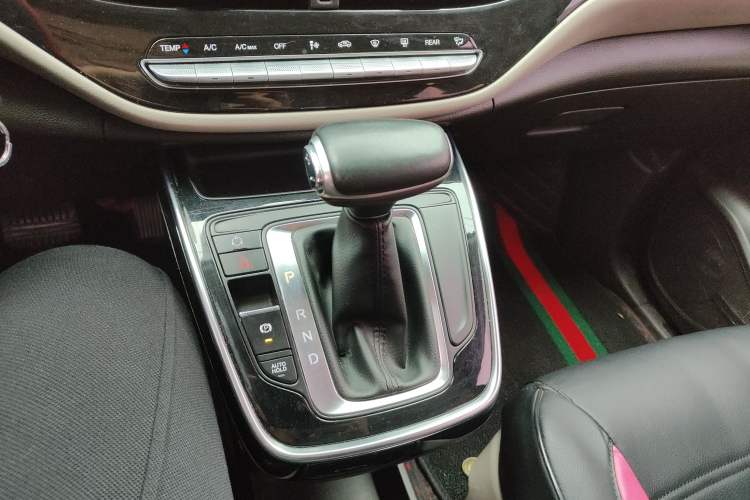 Used GAC Trumpchi M6 2019 270T DCT Elite Edition (7-seater) China VI