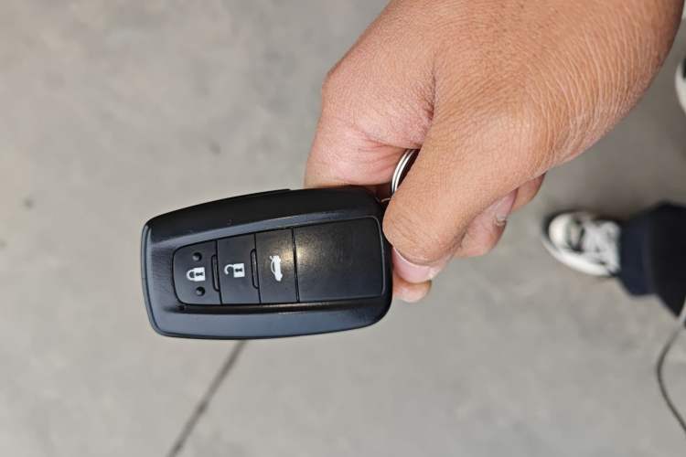 Used Toyota Levin 2023 2.0L Luxury Edition