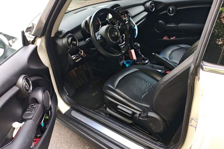 Used  MINI 2014 1.2T ONE+