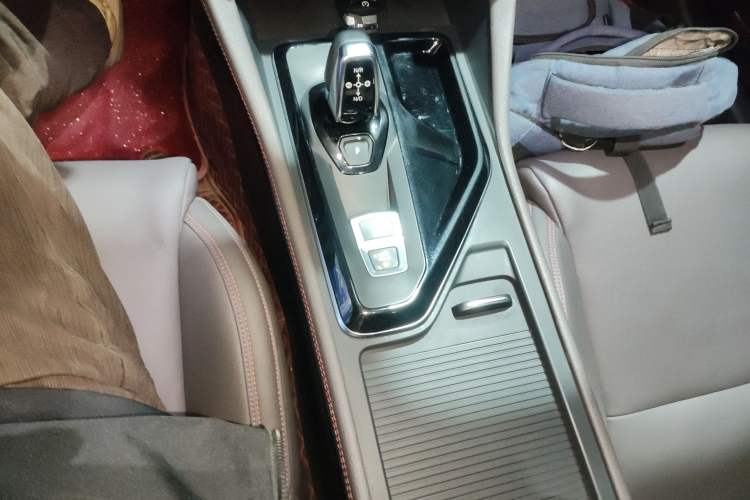 Used Lynk & Co 02 2020 1.5T DCT Two-Wheel Drive Zhaopu Version