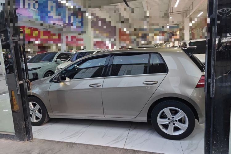 Used Volkswagen Golf 2015 1.4TSI Automatic Comfort Model
