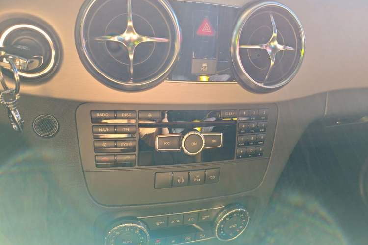 Used Mercedes-Benz GLK-Class 2014 GLK 200 Standard Model
