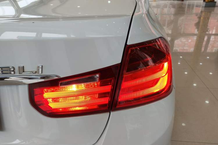 Used BMW 3 Series 2014 328Li xDrive Luxury Design Package
