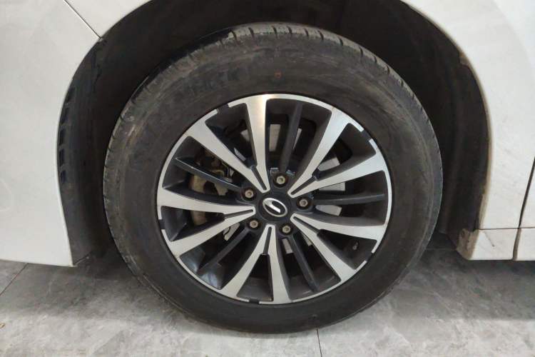 Used GAC Trumpchi M8 2023 Lingxiu Series 390T Deluxe Edition
