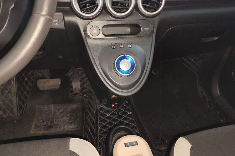 Used ORA Black Cat 2022 351 km Comfort Version Ternary Lithium
