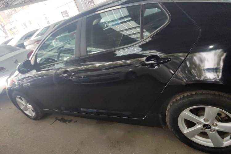 Used Kia K5 2015 2.0L Automatic GL
