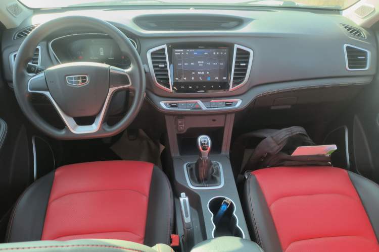 Used Geely Auto Vision X6 2020 1.4T Manual Comfort Model
