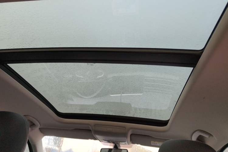 Used Volkswagen Tiguan L 2024 300TSI Automatic Two-Wheel Drive Smart Edition