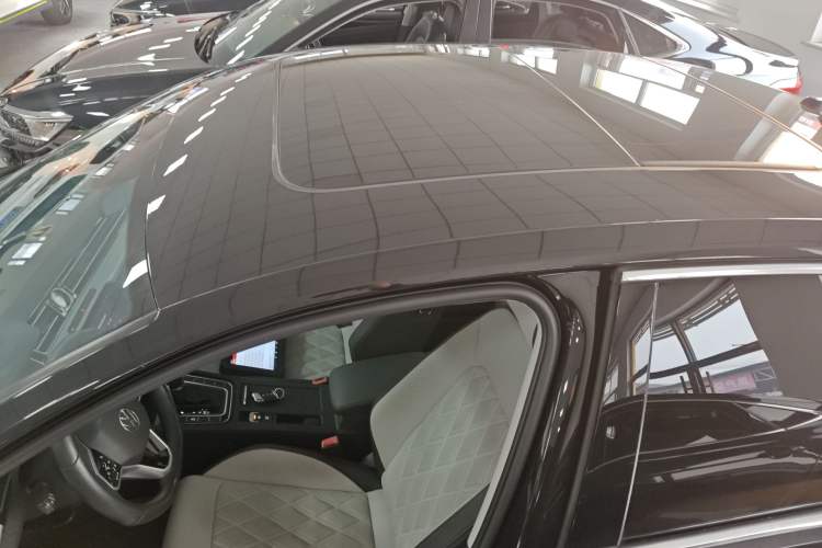 Used Volkswagen Magotan 2023 2 Million Units Commemorative Edition 330TSI DSG Luxury Version