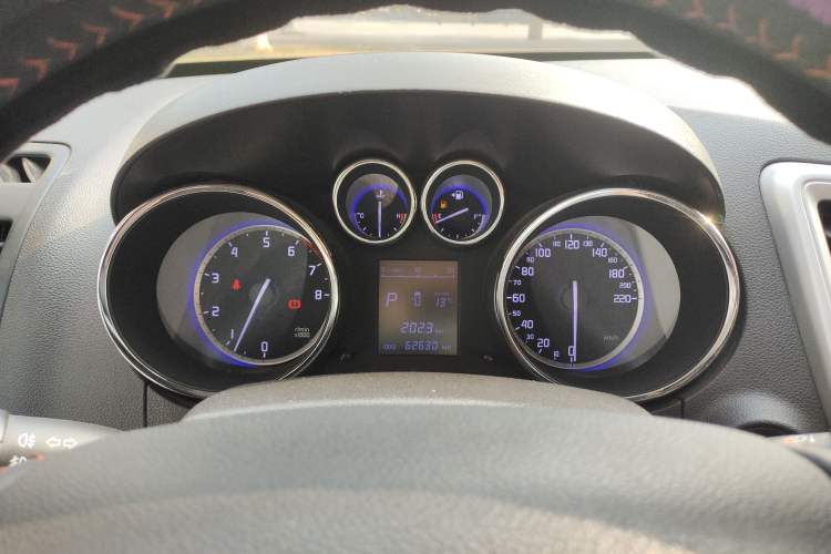 Used Changan CS35 2016 1.6L Automatic Luxury Model China V Standard