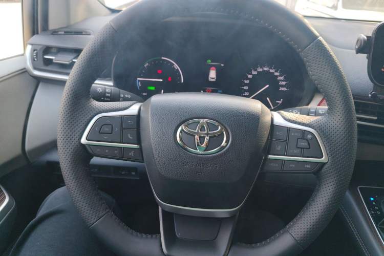 Used Toyota Sienna 2024 2.5L Hybrid Comfort Edition
