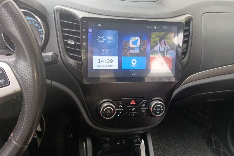 Used Changan CS35 2014 1.6L Automatic Luxury Model China IV Standard