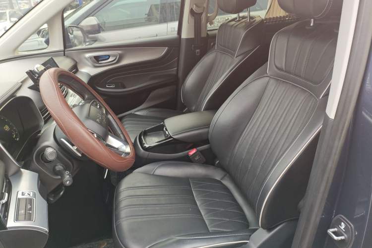 Used Roewe iMAX8 2022 400TGI Flagship Edition
