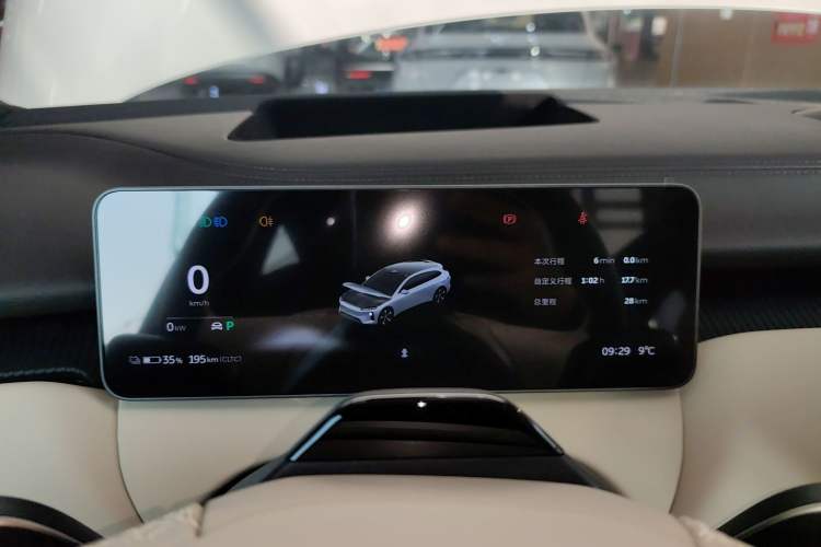 Used Nio ET5T 2025 75 kWh Touring