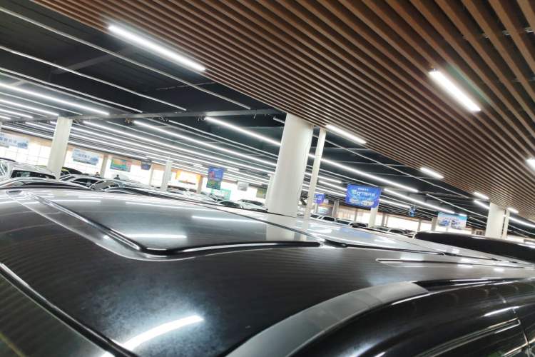 Used Mercedes-Benz Vito 2018 2.0T Elite Version 7 Seats China V Emission Standard
