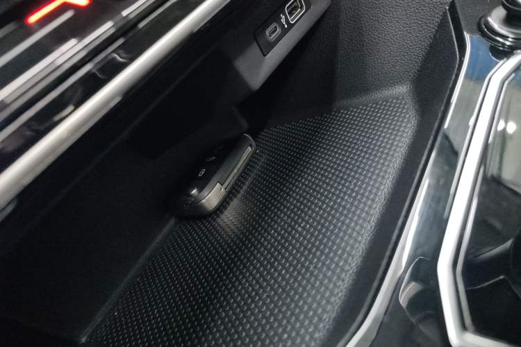 Used Volkswagen Lavida 2024 300TSI DSG Starry Sky Leading Edition
