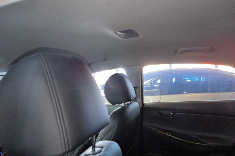 Used Hyundai Celesta 2020 1.6L Automatic GL Enjoyable Edition