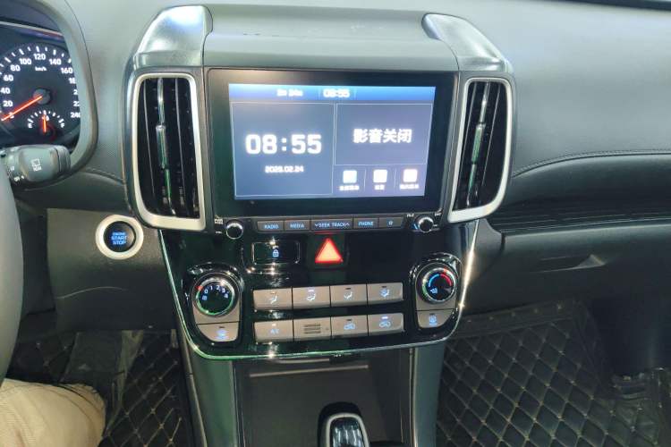 Used Hyundai ix35 2019 2.0L Automatic 2WD Zhiyong·Changxiang Edition China VI Standard
