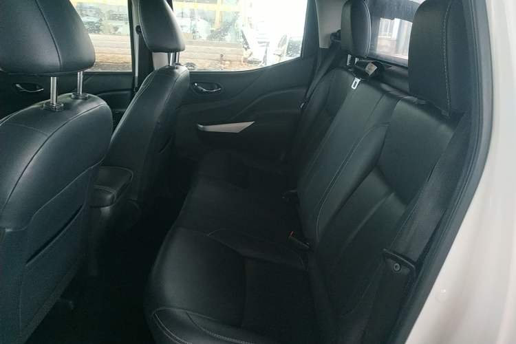 Used Dongfeng Ruichi 6 2020 EV model