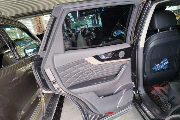 Used Hongqi HS5 2022 Revised Version 2.0T Smart Connect Flagship Edition
