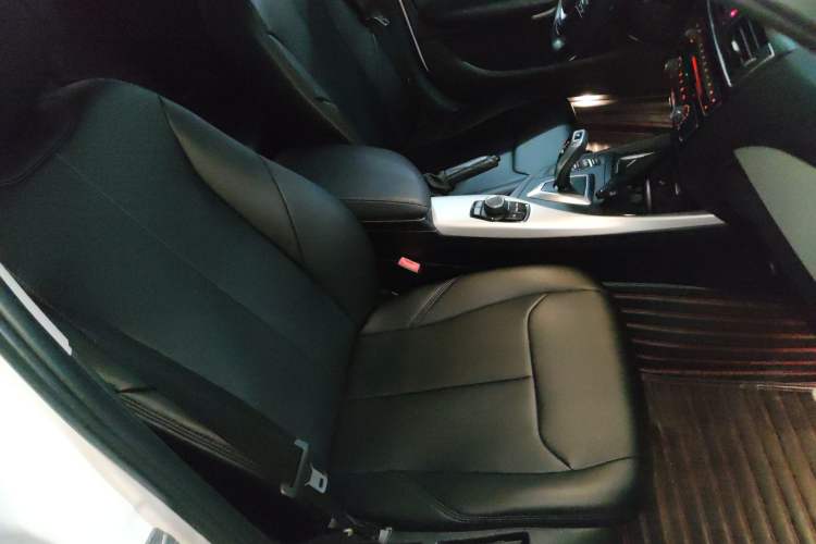 Used BMW 1 Series 2015 118i Leading Model
