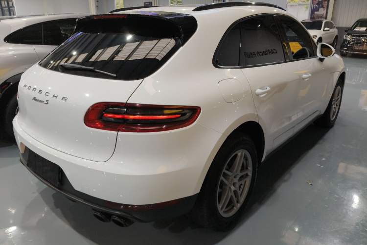 Used Porsche Macan 2017 Macan 2.0T
