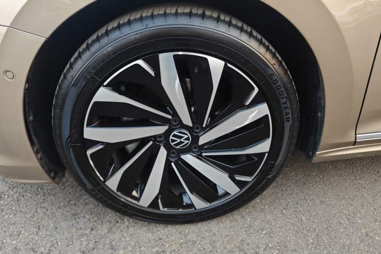 Used Volkswagen Passat 2022 330TSI Luxury Edition
