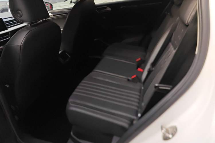 Used Volkswagen Tiguan L 2022 330TSI Automatic Two-Wheel Drive Comfort Edition