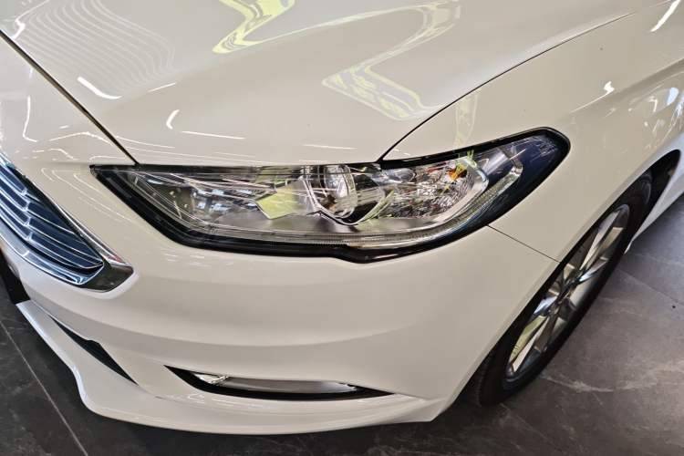 Used Ford Mondeo 2017 EcoBoost 180 Stylish Model
