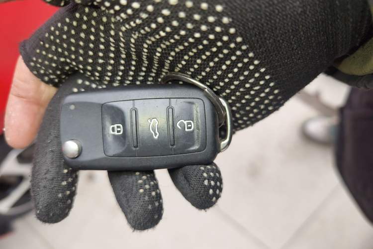 Used Skoda Fabia 2017 1.4L Automatic Car Enjoy Edition
