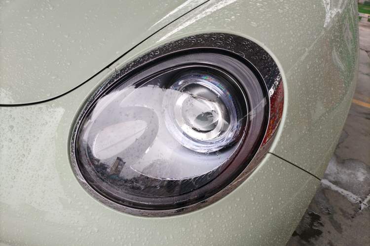 Used ORA Good Cat 2023 401 km Standard Range Premium Version Lithium Iron Phosphate
