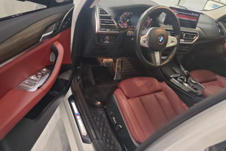 Used BMW X3 2023 Restyled xDrive30i Leading Edition M Night Sky Package
