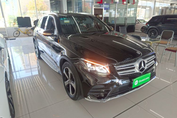 Used Mercedes-Benz GLC 2019 Facelift GLC 260 L 4MATIC Luxury Model
