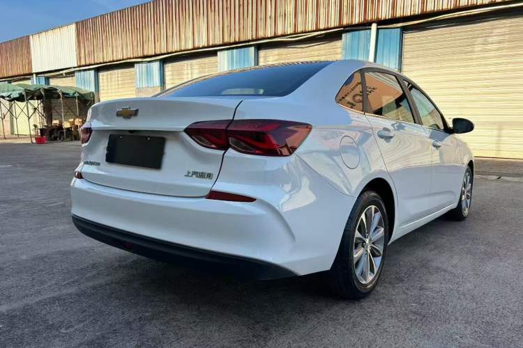 Used Chevrolet Monza 2022 320 Automatic Enjoyment Sunroof Version
