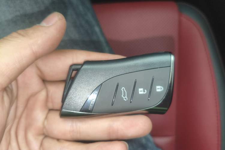 Used Lexus NX 2022 350h Front-Wheel-Drive Innovation Edition